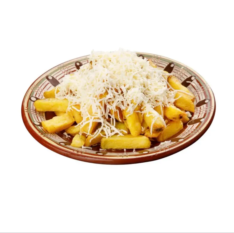 Patatas fritas caseras con queso blanco